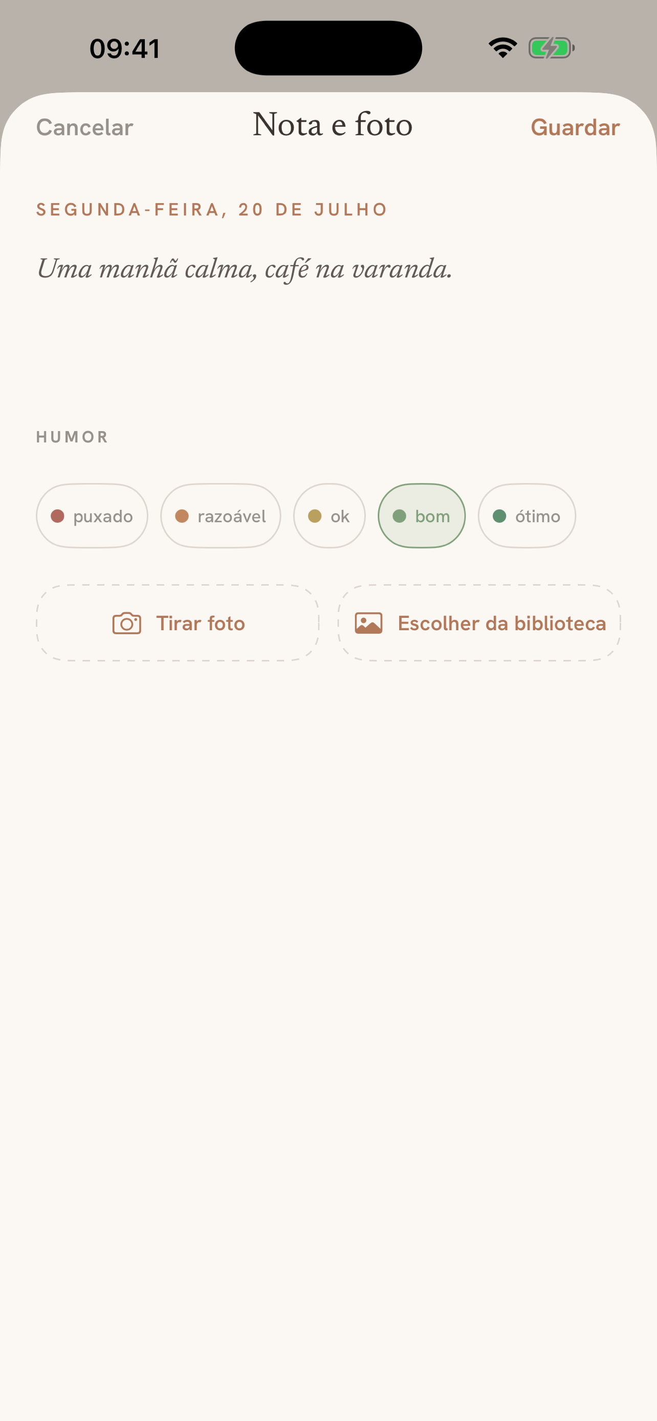 Editor de recordações do Daypages com uma nota, estado de espírito e foto